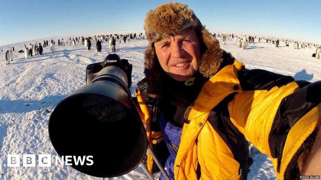 Pioneering wildlife cameraman Doug Allan dies in Nepal