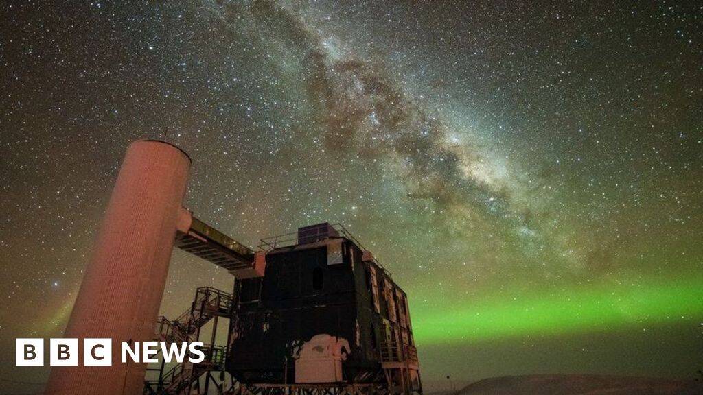 'Ghost particles' from space telescope wins physics Nobel