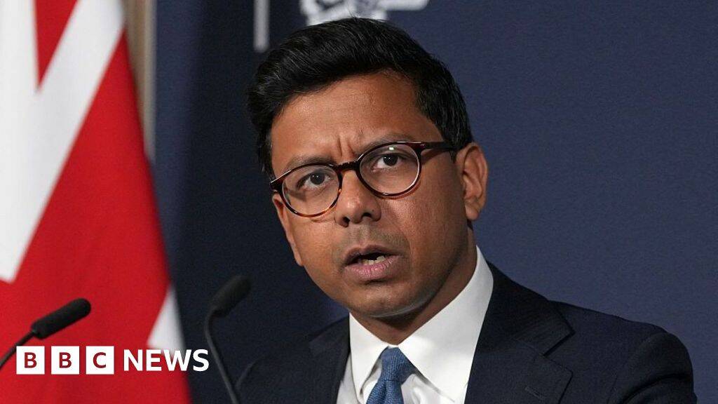 AI minister warns 'likely' UK's cyber defences will be breached