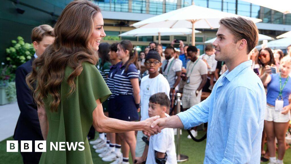 Arthur Fery invites Prince George and Princess Charlotte to play tennis