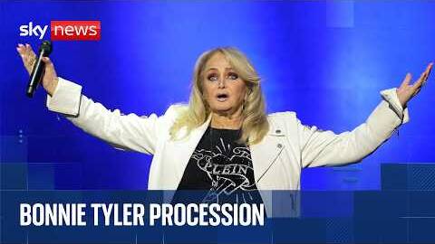 Bonnie Tyler fans pay their respects ahead of funeral
