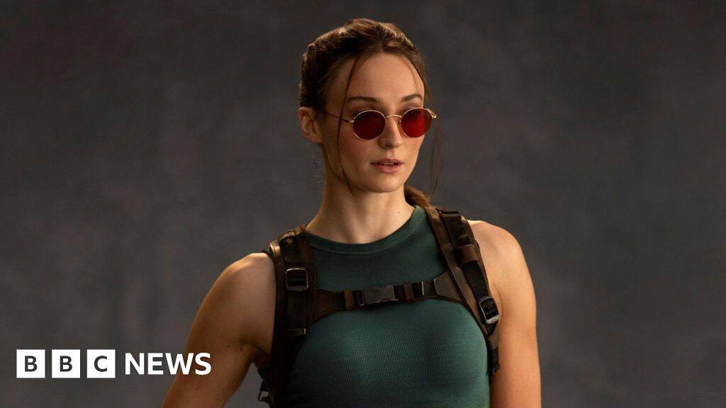 Sophie Turner injury halts filming on Tomb Raider TV show