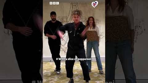 LOOK MUM NO COMPUTER teaches Eurovision 2026 presenters choreography