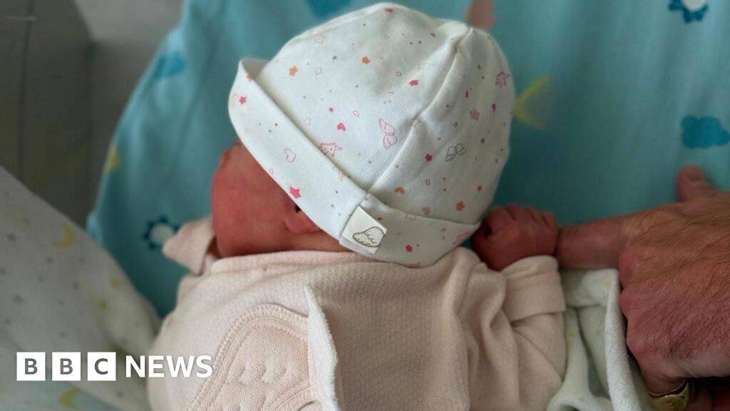 Princess Eugenie gives birth to baby girl in Portugal