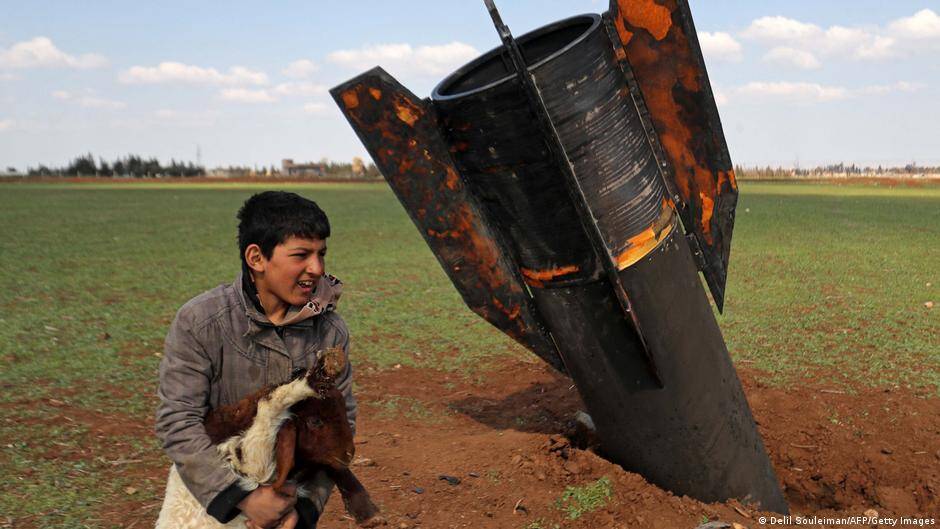 Displaced by Iran war: out of Lebanon, into Syrian crisis