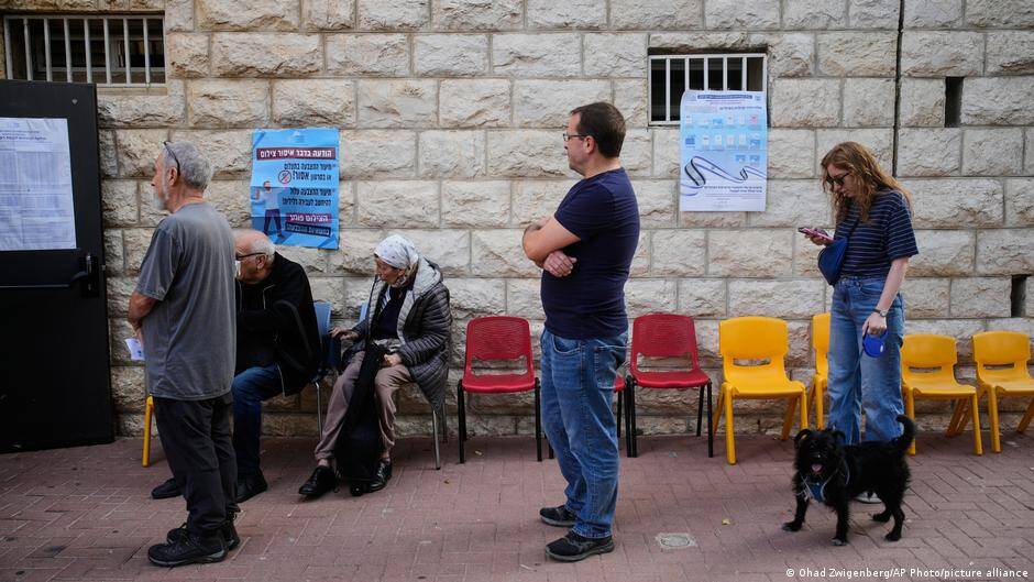 Israel election: Israelis vote for 1st time since October 7 attack