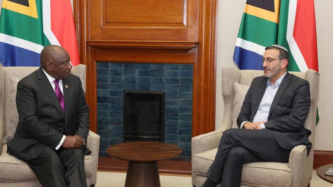 Ramaphosa meets Perez family after Hamas releases slain captain&rsquo;s remains
