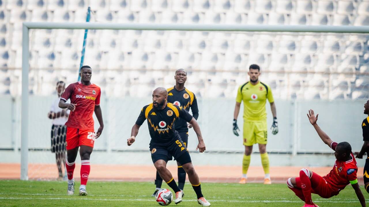One win in six leaves Kaizer Chiefs far behind their rivals