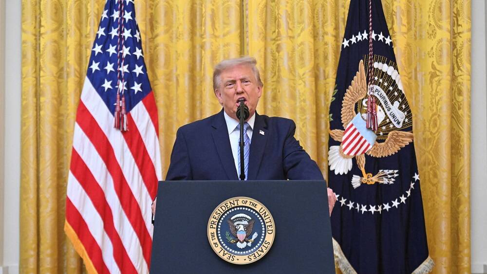 US plans to revoke visas of up to 200 000 asylum applicants