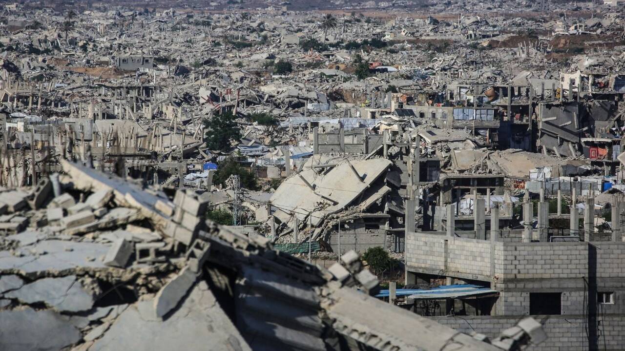 Israeli strikes kill 13 in Gaza
