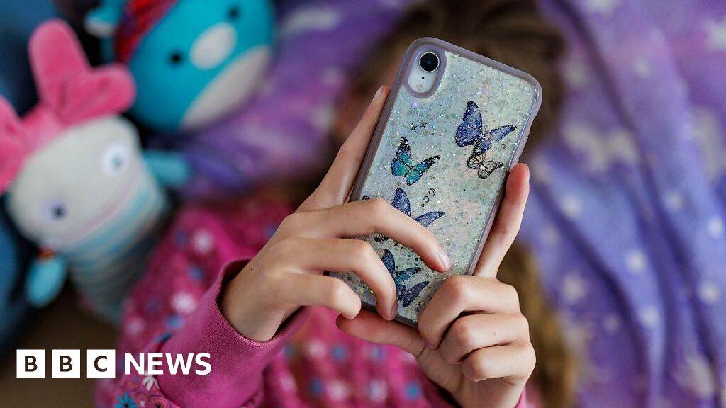 Ofcom outlines ways social media can verify ages of users