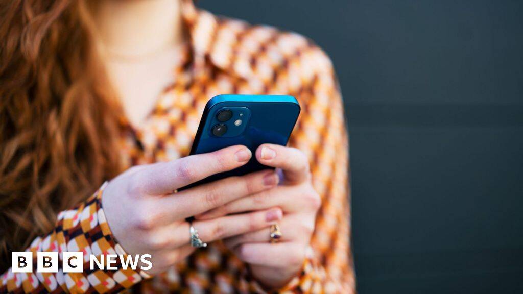 Instagram privacy tech is turned off today- what does this mean for your DMs?