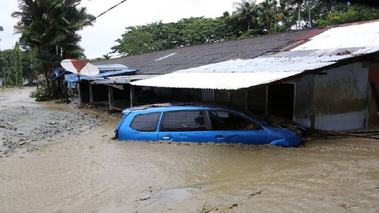 Death toll rises to 25 after flash floods hit North-West China