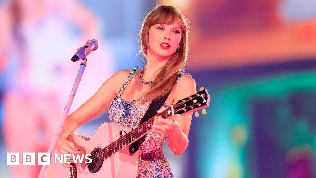 Taylor Swift files to trademark voice and image after AI concerns