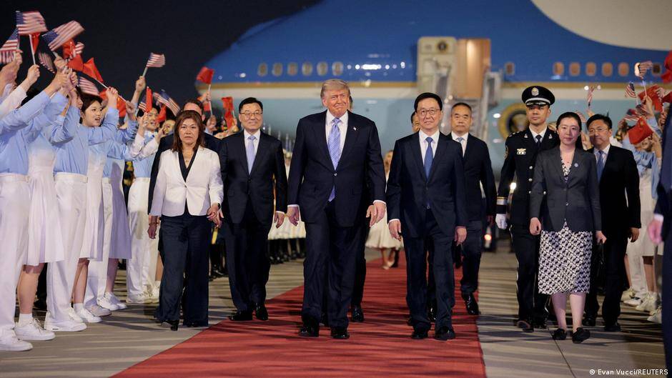 Trump, Xi begin talks on trade, Iran and Taiwan