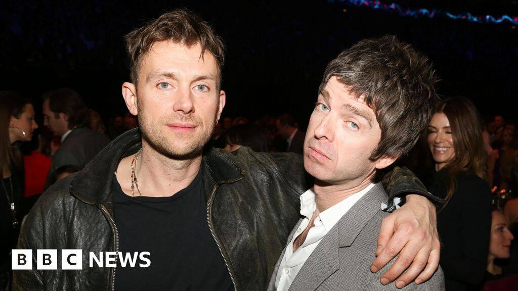 Oasis v Blur rivalry being revived in new play as cast take sides