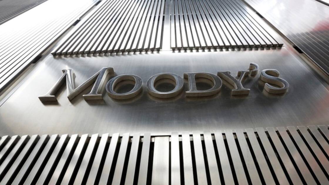 Moody’s notes fiscal progress, but warns SA’s debt path still fragile
