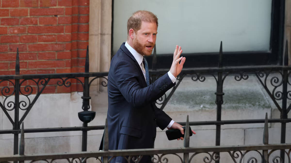 Prince Harry, others to pay initial &pound;9.54 mln over failed lawsuit