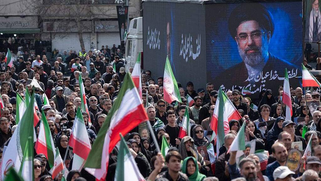 Iran&rsquo;s new supreme leader seriously wounded, delegates power to Revolutionary Guards