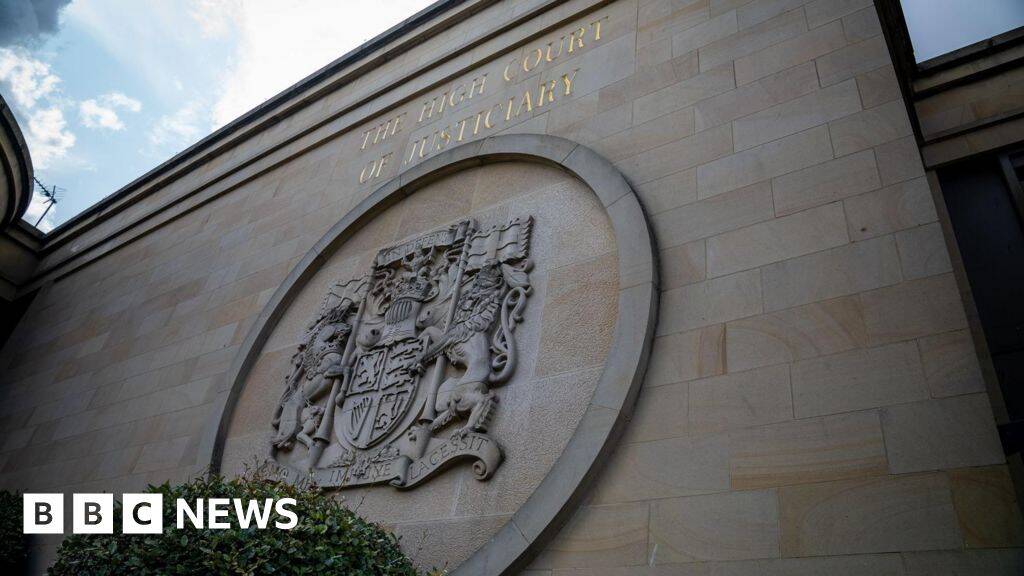 Snooker player Graeme Dott goes on trial over child abuse allegations