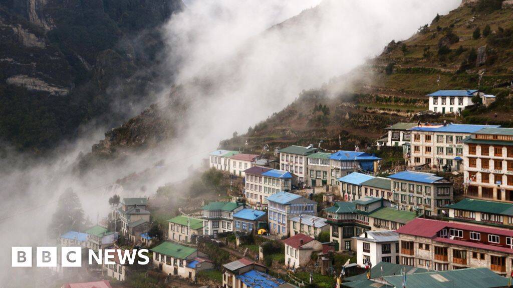 Building boom puts 300,000 people in the path of potential Himalayan disasters