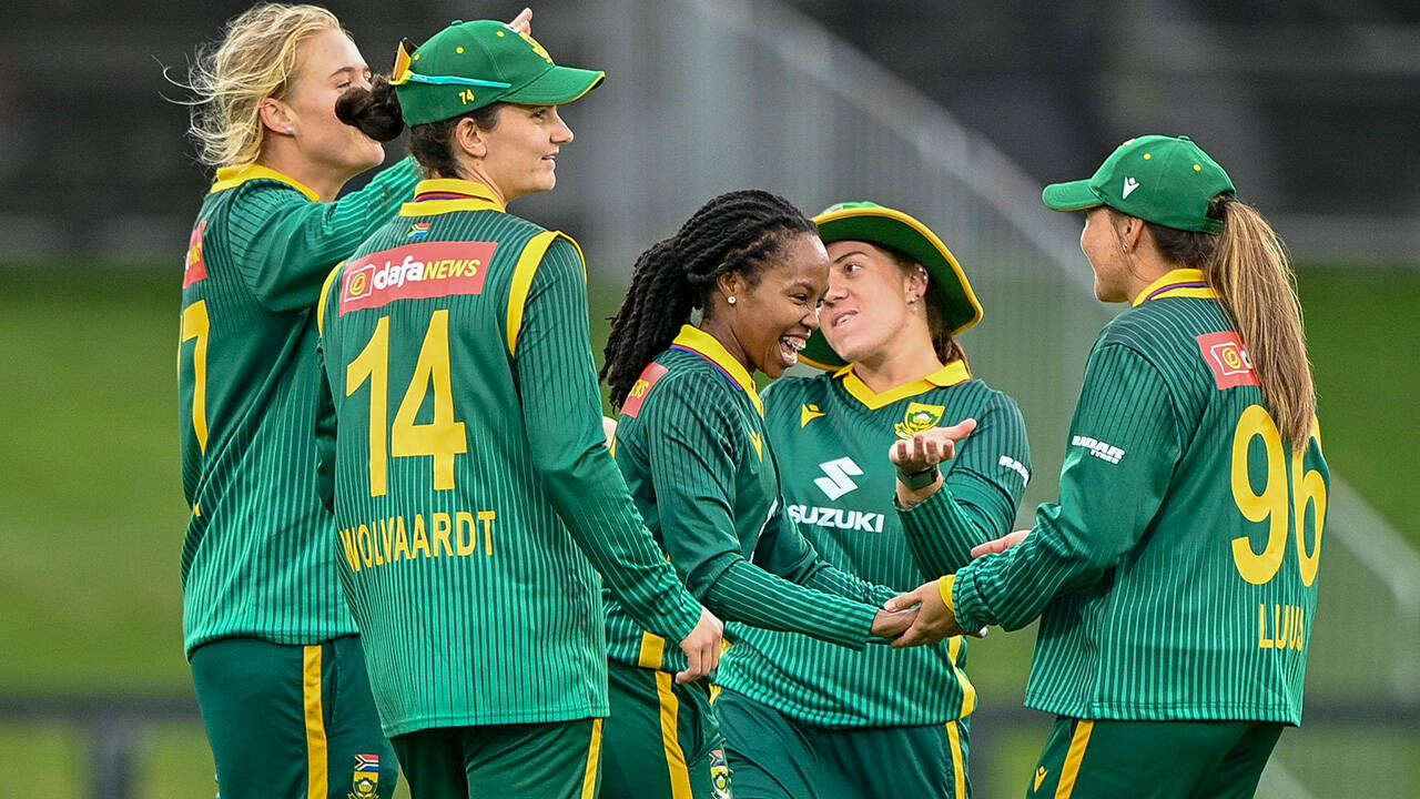 Debutant Kayla Reyneke&rsquo;s Last-Ball Six Seals Thrilling ODI Win for Proteas Women in Christchurch
