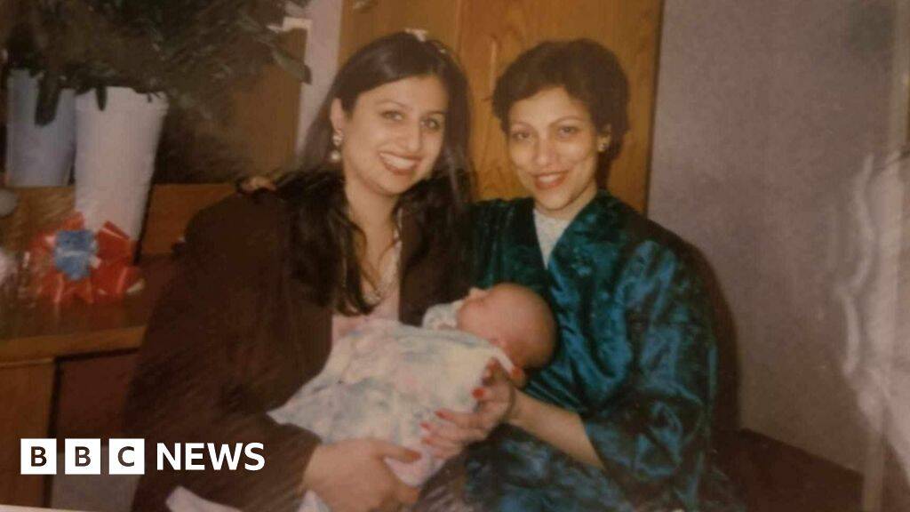 I donated my eggs to a woman I met on the Tube