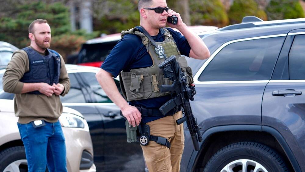 Suspect dead in Detroit-area synagogue shooting