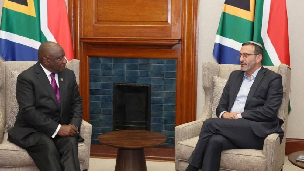 Ramaphosa meets Perez family after remains released by Hamas