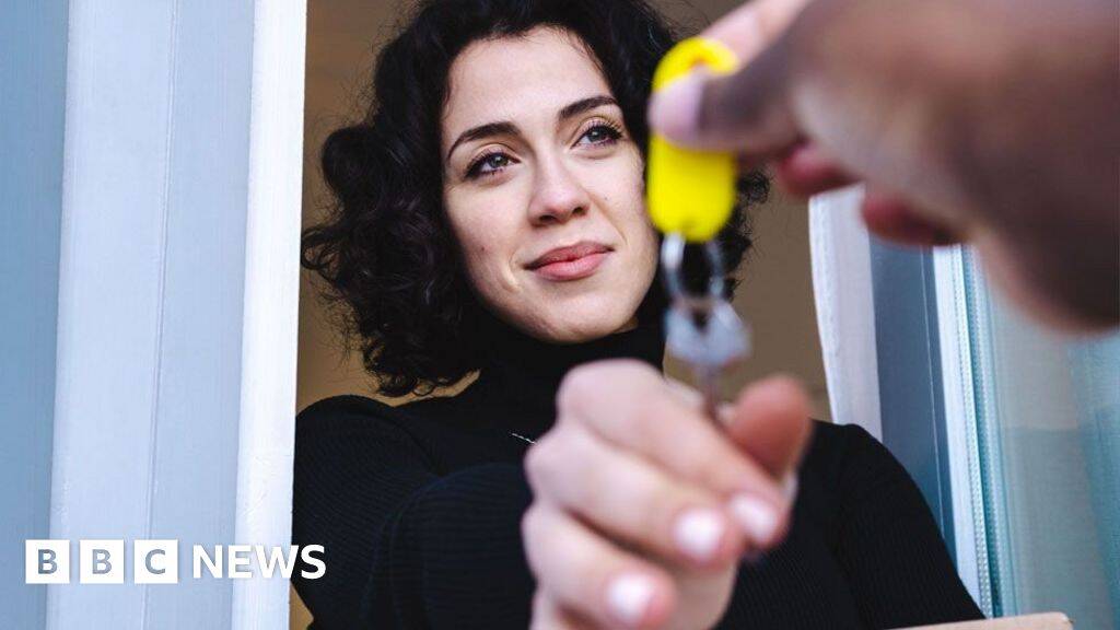 No-fault evictions to be banned in England from May