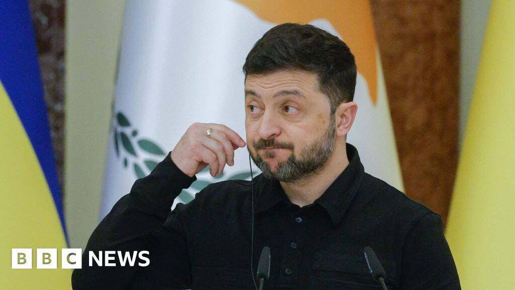 Zelensky signals progress in talks with US on peace plan