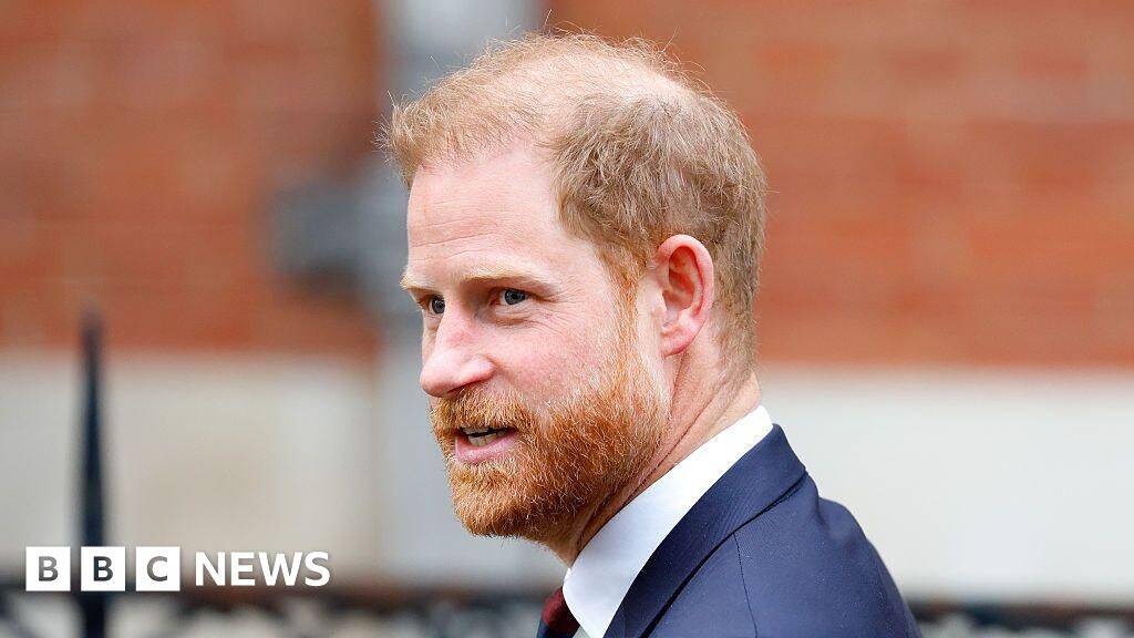 Harry loses High Court privacy case against Daily Mail publisher