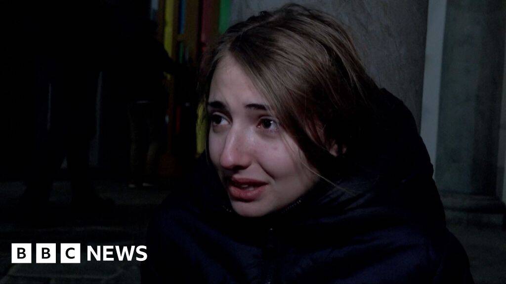 Survivor describes how she lost sight of friend while escaping flames