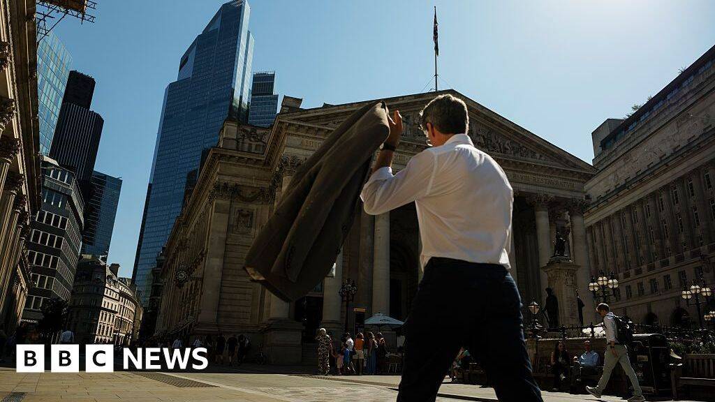 Borrowing surge puts pressure on chancellor ahead of Budget