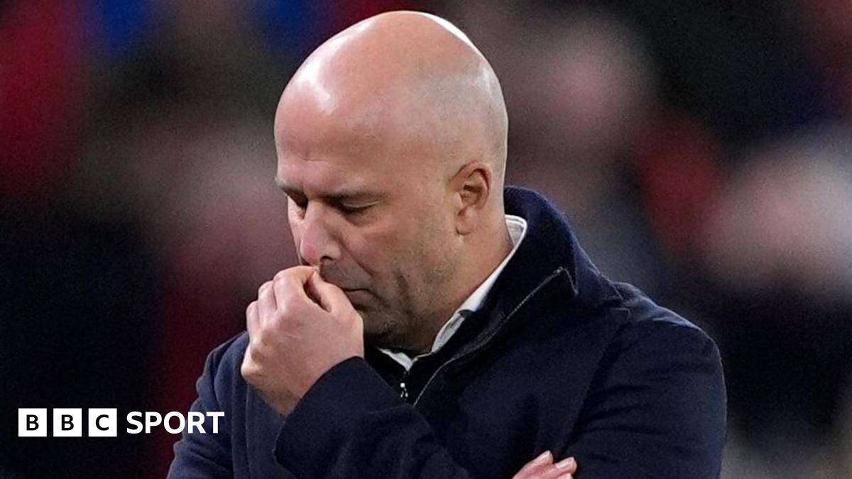 'Liverpool in full-blown crisis and Slot under severe pressure'