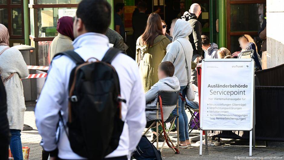 Why many immigrants leave Germany again