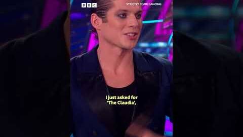 Claudia Winkleman's eyeliner is iconic