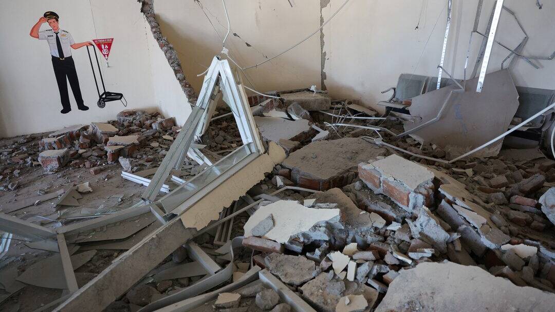 Search for Indonesia quake victims underway on Independence Day
