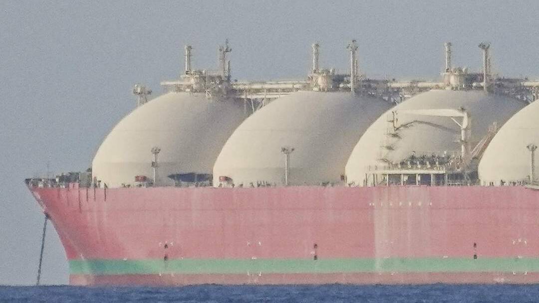 Trump rejects &lsquo;piece of garbage&rsquo; Iran demands, oil spikes as Hormuz remains closed