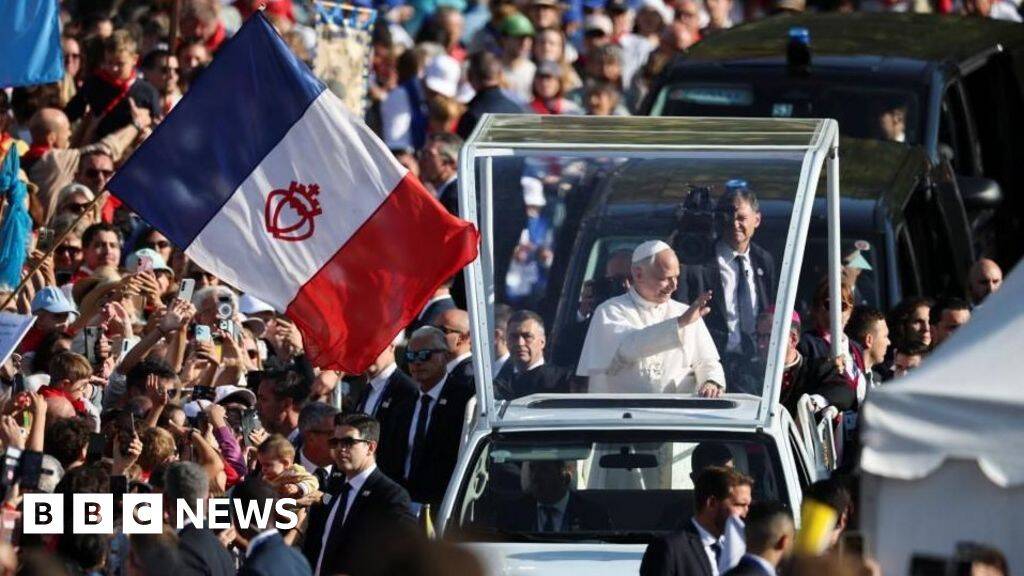 'Scourge' of abuse must be rooted out, says Pope, during Lourdes visit