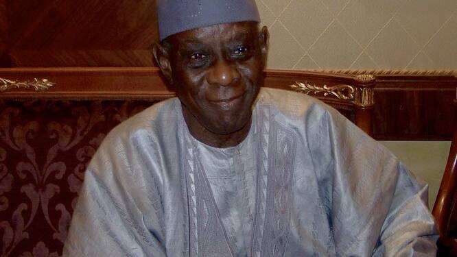 Senegalese author Cheikh Hamidou Kane dies aged 98