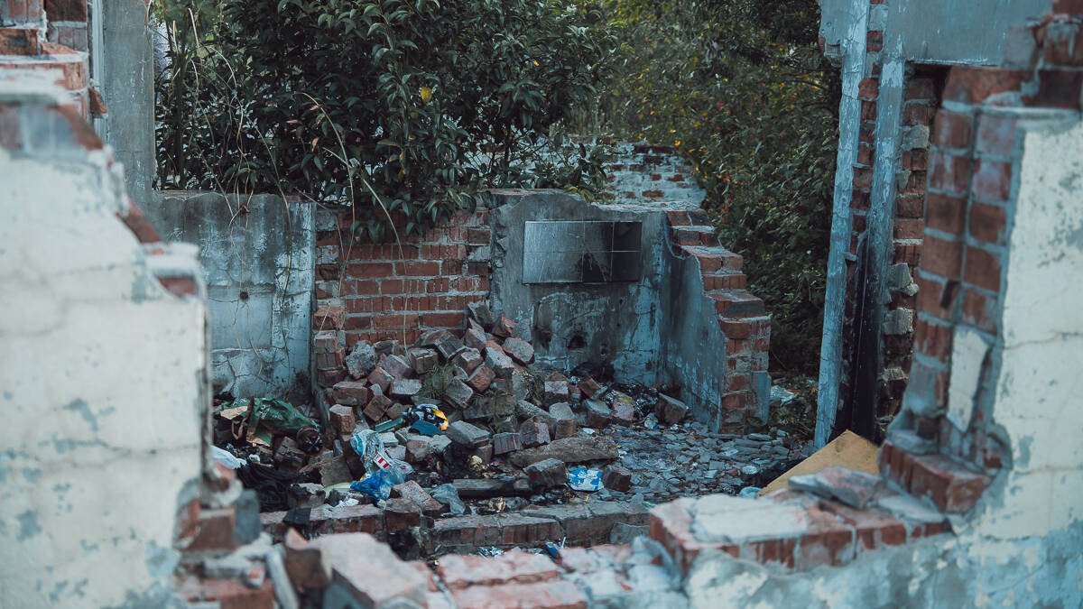 Cyril Ramaphosa&rsquo;s new university is only bushes and a dilapidated building