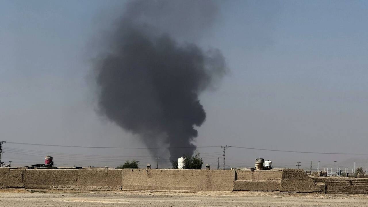 Pakistan agrees to ceasefire with Afghanistan after days of bloodshed