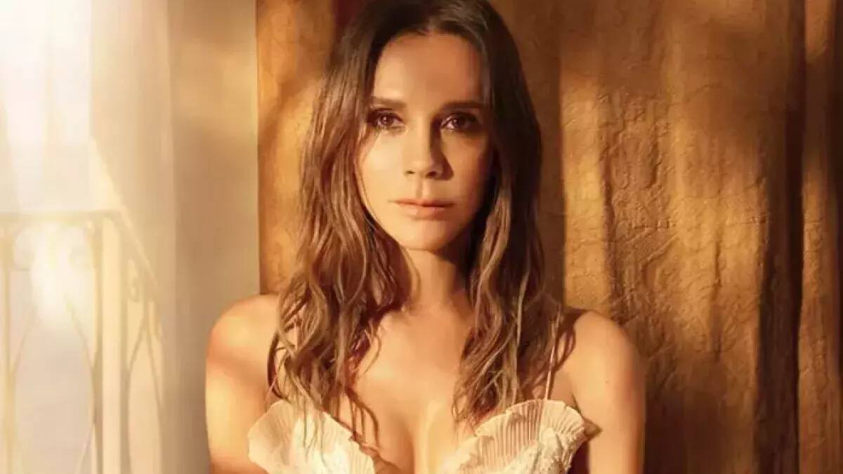 "Yeah we got posh back in the studio" Victoria Beckham returns to music with her son Cruz