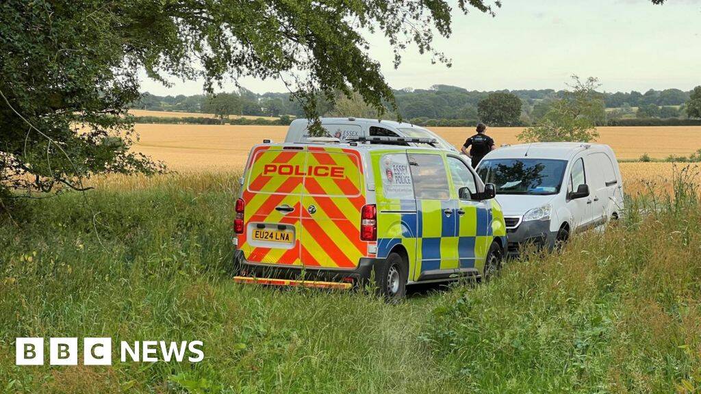 Two dead after plane crashed during flight experience